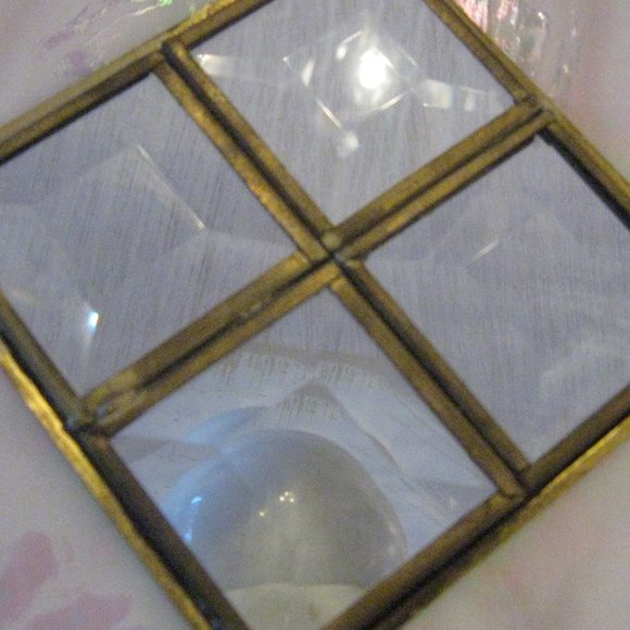Art Deco Stained Glass Wall Sconce Pink Iridescent Glass and Polished Gold - Picture 2 of 10